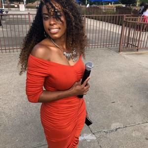 Meet your Posher, Eva